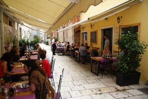 Restaurante al aire libre