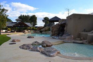 Utomhuspool