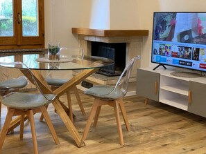 In-room dining