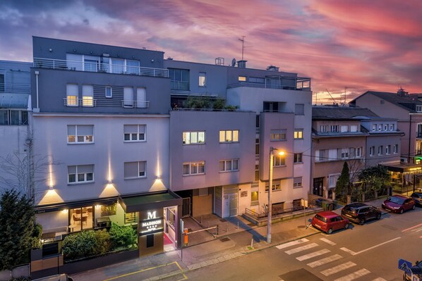 Front of property – evening/night