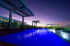 Rooftop pool