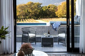 Private pool