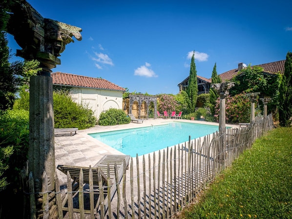 Holiday Home Swimming Pool