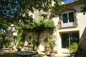 Extérieur maison de vacances [été]