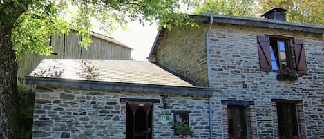 Extérieur maison de vacances [été]