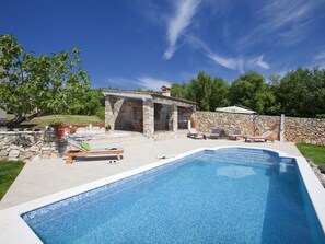 Holiday Home Swimming Pool