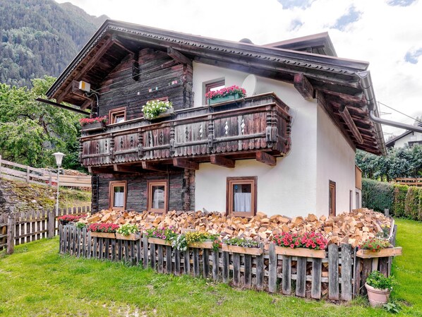 Holiday Home Exterior [summer]