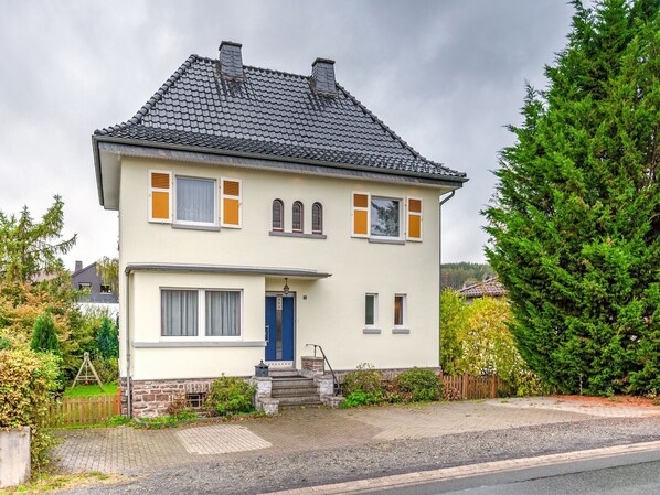 Holiday Home Exterior [summer]