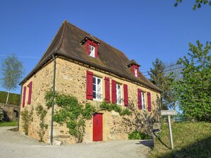 Holiday Home Exterior [summer]
