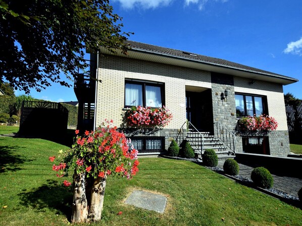 Extérieur maison de vacances [été]