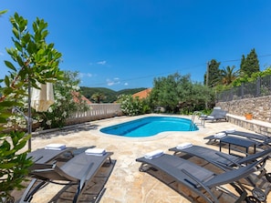 Holiday Home Swimming Pool