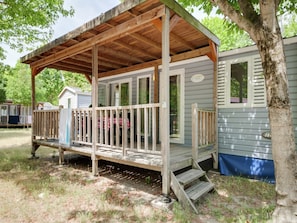 Holiday Home Exterior [summer]