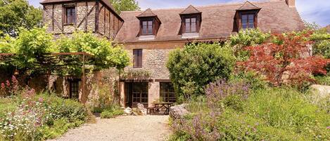 Extérieur maison de vacances [été]