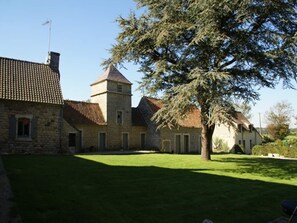 Außenseite Ferienhaus [Sommer]