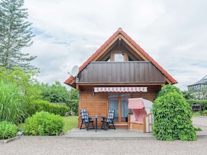 Außenseite Ferienhaus [Sommer]