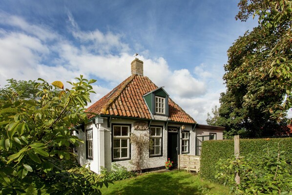 Holiday Home Exterior [summer]