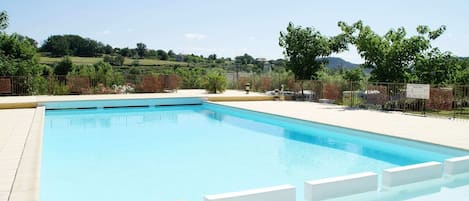 Piscine maison de vacances