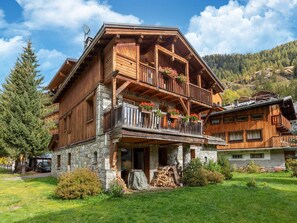 Extérieur maison de vacances [été]