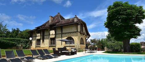 Extérieur maison de vacances [été]