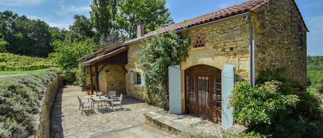 Extérieur maison de vacances [été]