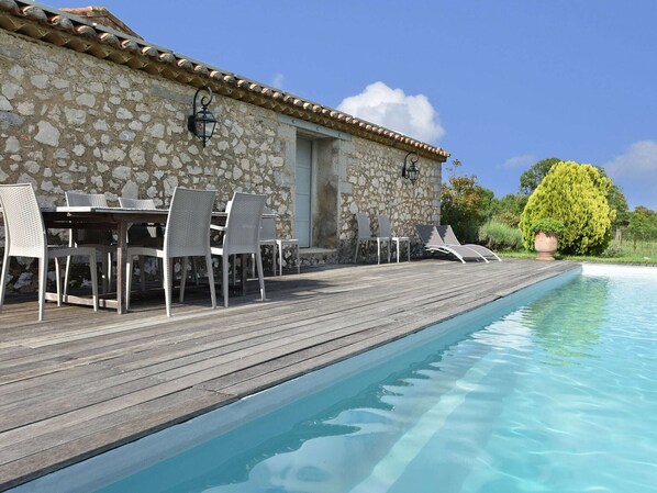 Holiday Home Swimming Pool