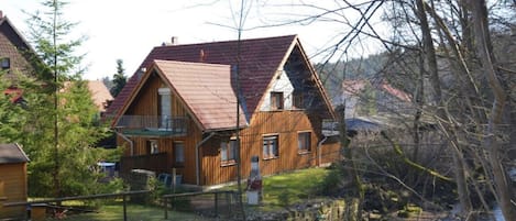 Extérieur maison de vacances [été]