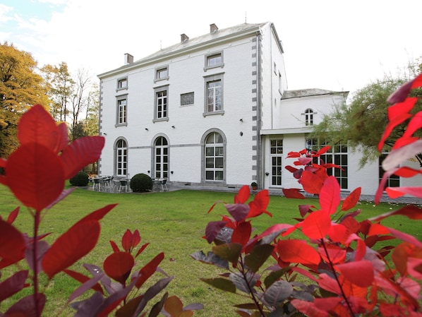 Holiday Home Exterior [summer]