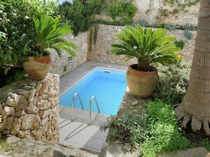 Holiday Home Swimming Pool