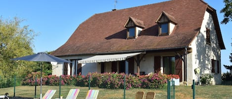 Extérieur maison de vacances [été]