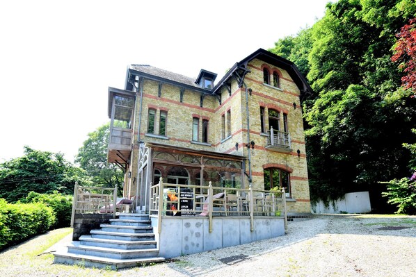 Holiday Home Exterior [summer]