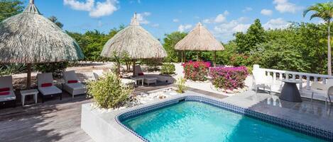 Piscine maison de vacances