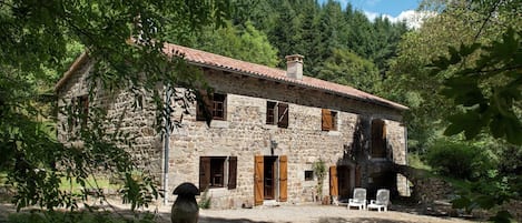 Extérieur maison de vacances [été]