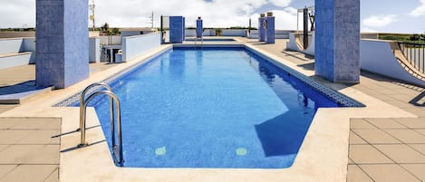 Holiday Home Swimming Pool