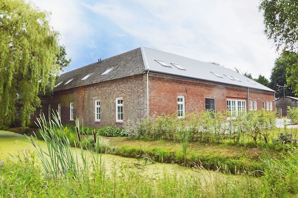 Extérieur maison de vacances [été]