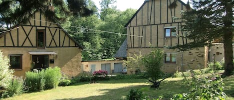 Extérieur maison de vacances [été]