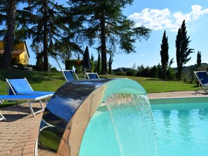 Piscine maison de vacances