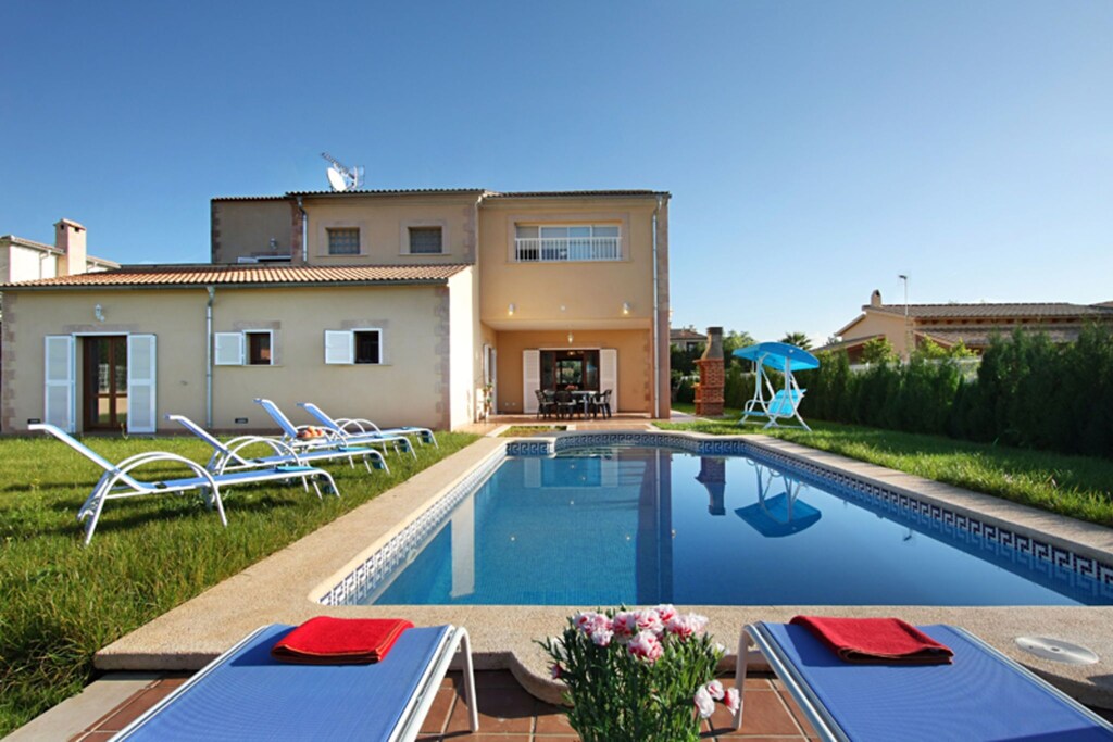 Picture of villa
