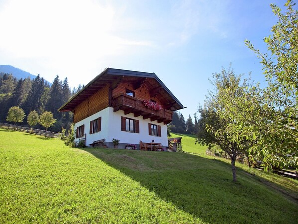 Holiday Home Exterior [summer]