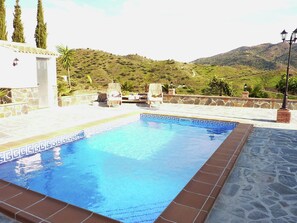 Holiday Home Swimming Pool