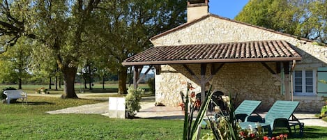 Extérieur maison de vacances [été]