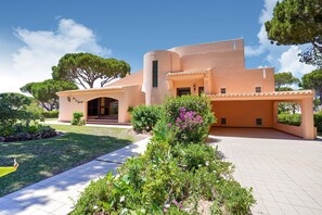 Extérieur maison de vacances [été]