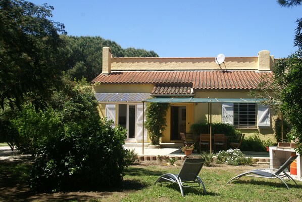 Extérieur maison de vacances [été]