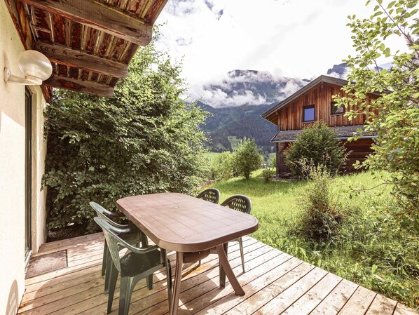 Extérieur maison de vacances [été]