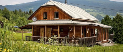 Extérieur maison de vacances [été]