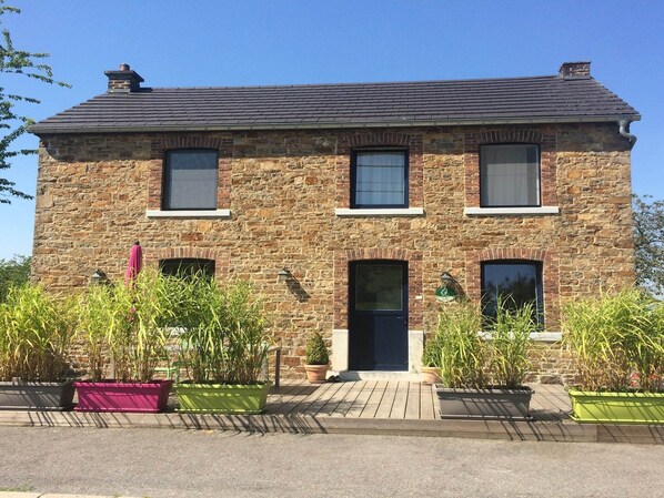 Holiday Home Exterior [summer]