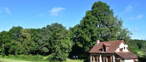 Außenseite Ferienhaus [Sommer]