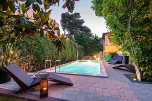 Holiday Home Swimming Pool