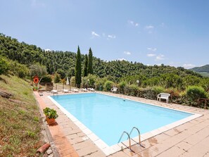 Schwimmbad des Ferienhauses