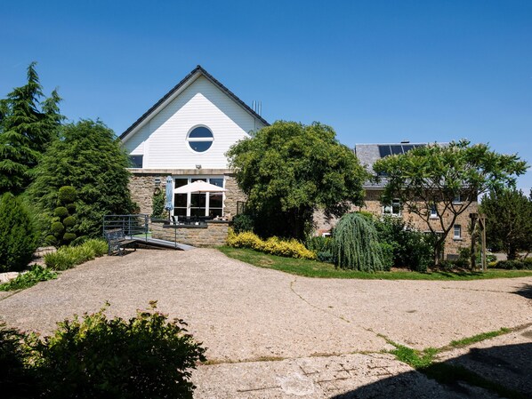 Extérieur maison de vacances [été]