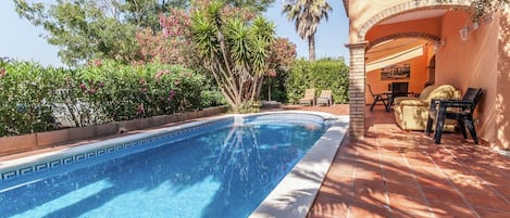 Holiday Home Swimming Pool